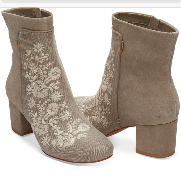 Boho Babe, TOMS, embroidered booties!! - Picture 3 of 15